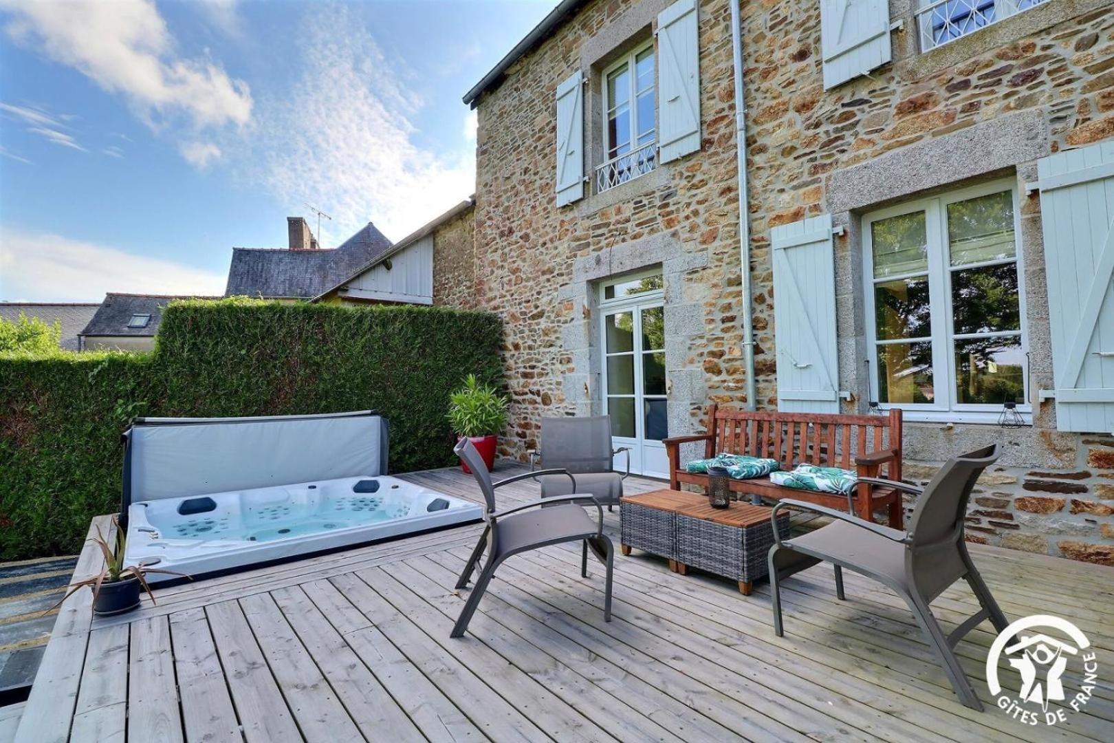 Bed and Breakfast Le Jardin De Quercus Bazouges-la-Pérouse Esterno foto